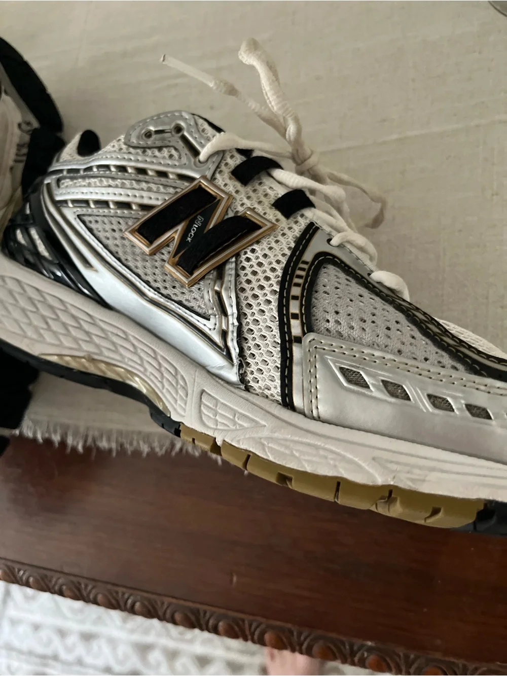New Balance 1906R 'Metallic Silver Metallic Gold'